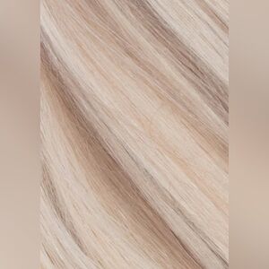 BELLAMI Professional 24” Keratin Tip Extensions- Pearl Blonde